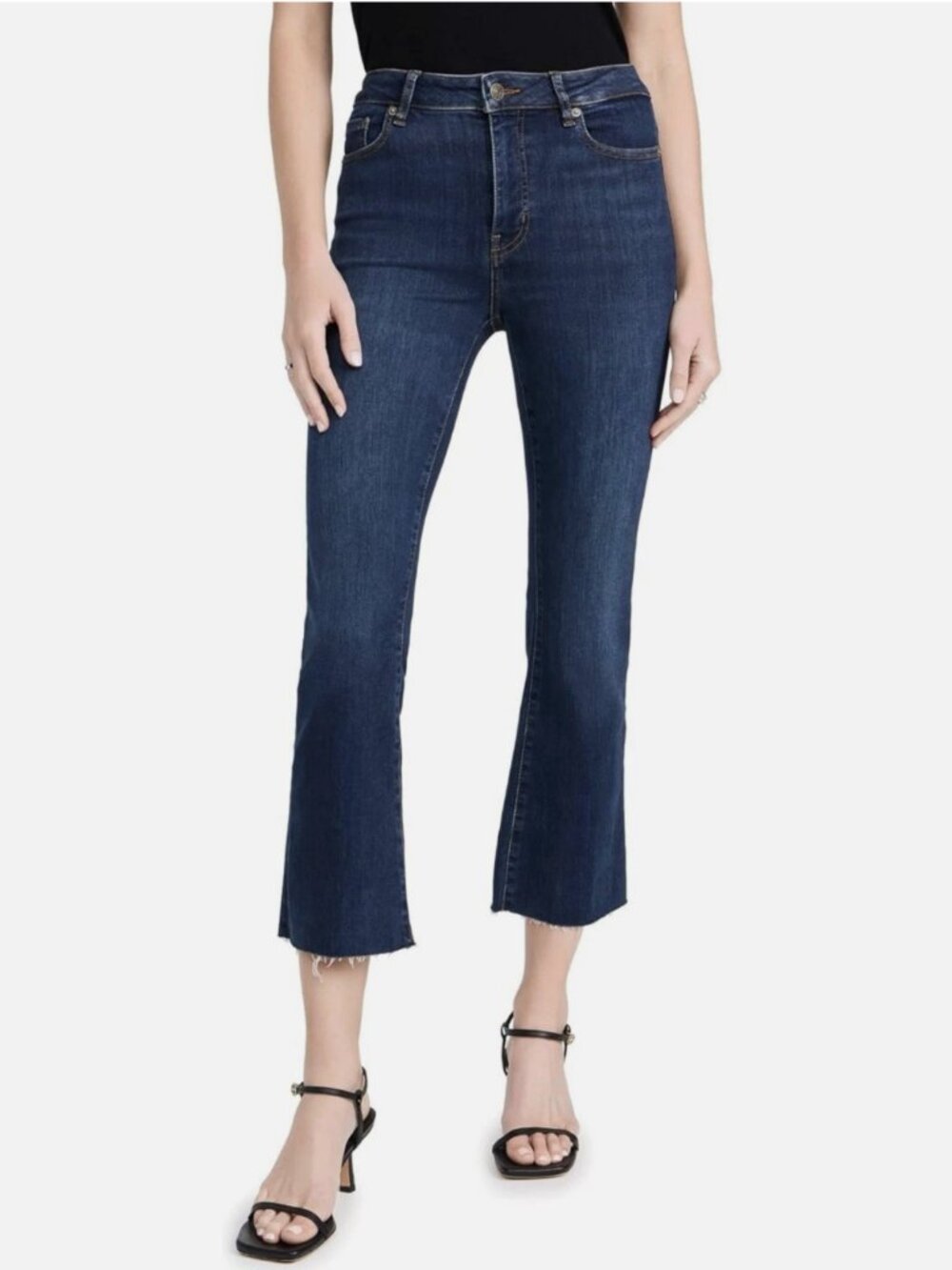 Frame | Raw Crop Mini Bootcut Jeans in Aspire Raw After